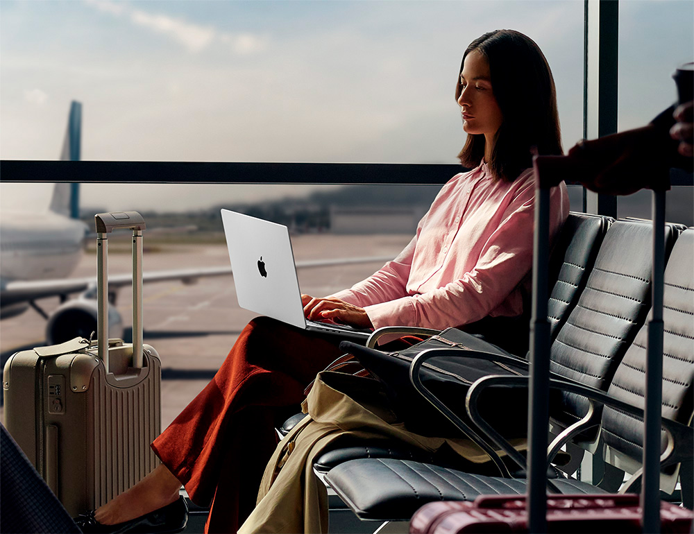 MacBook Pro: hasta 20 horas de batería para trabajar donde quieras. - Makro Office